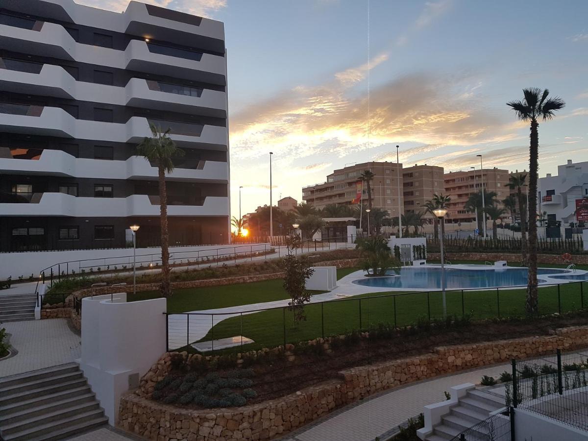 Apartament Gaudi 아레날레스 델 솔 외부 사진