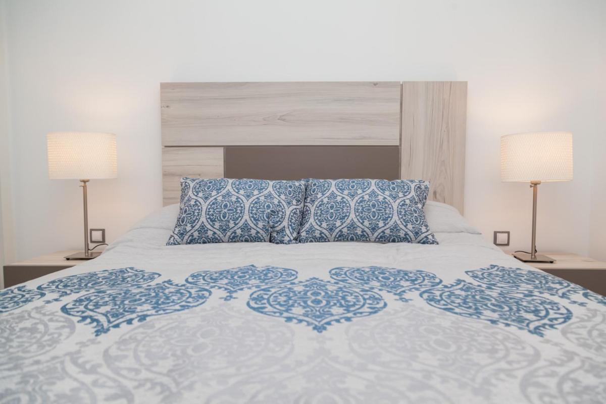Apartament Gaudi 아레날레스 델 솔 외부 사진