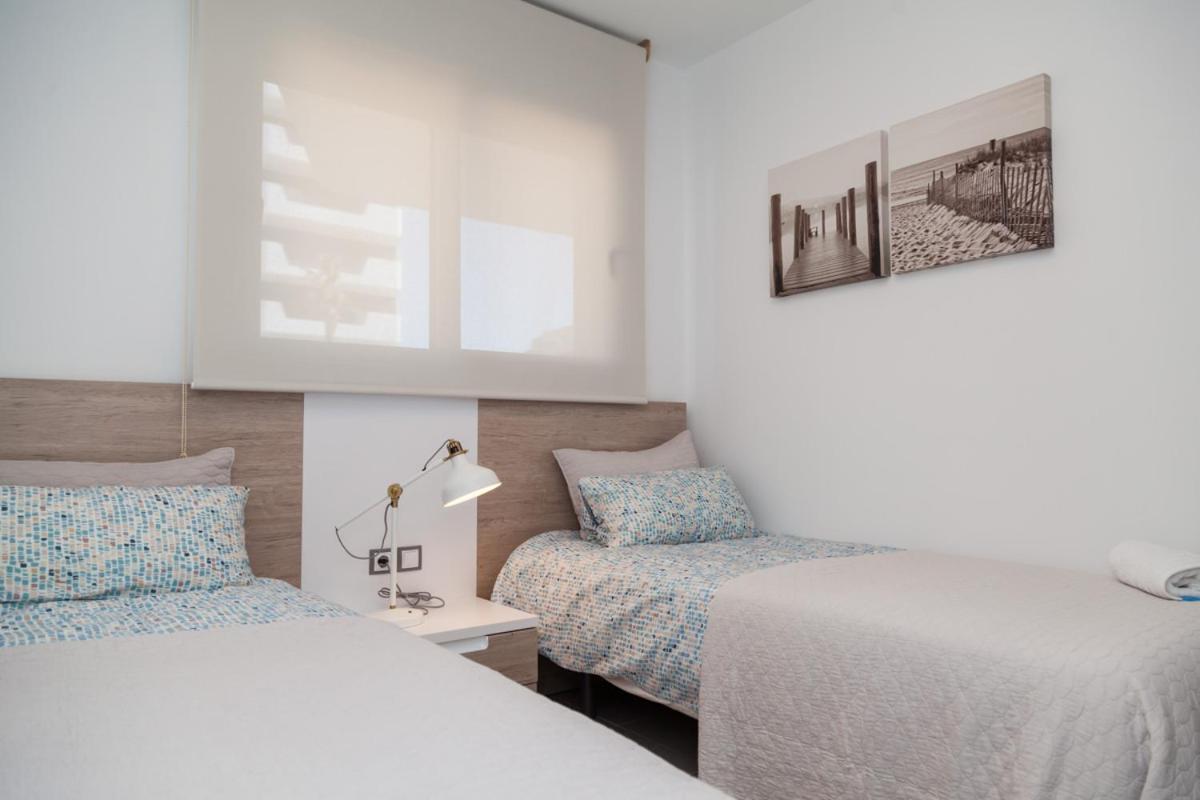 Apartament Gaudi 아레날레스 델 솔 외부 사진